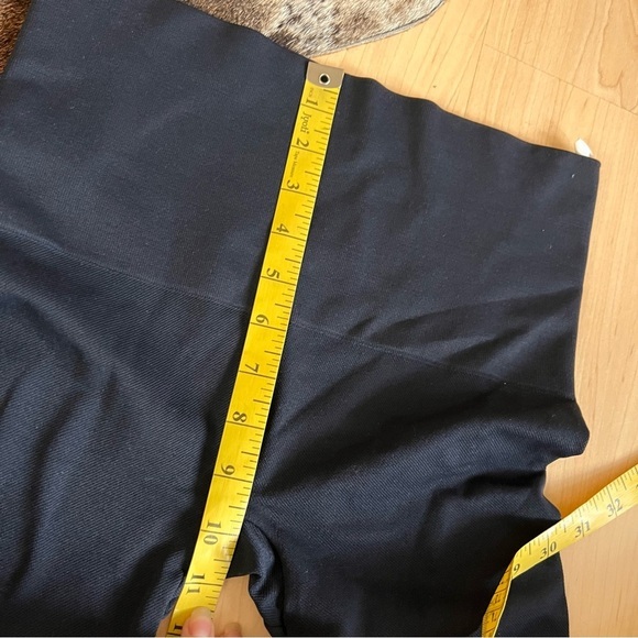 SPANX Navy Seamless High Waist Leggings With Ankle Zippers Size Large - Picture 6 of 7